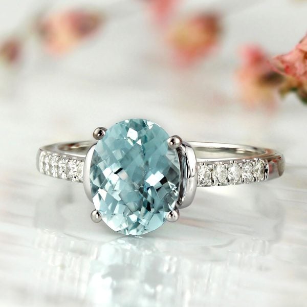 7 Alluring Aquamarine Engagement Rings - Diamond wish